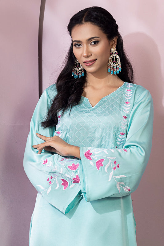Showstopper Pastel Blue Crepe Silk Kurti Women 1222 000082
