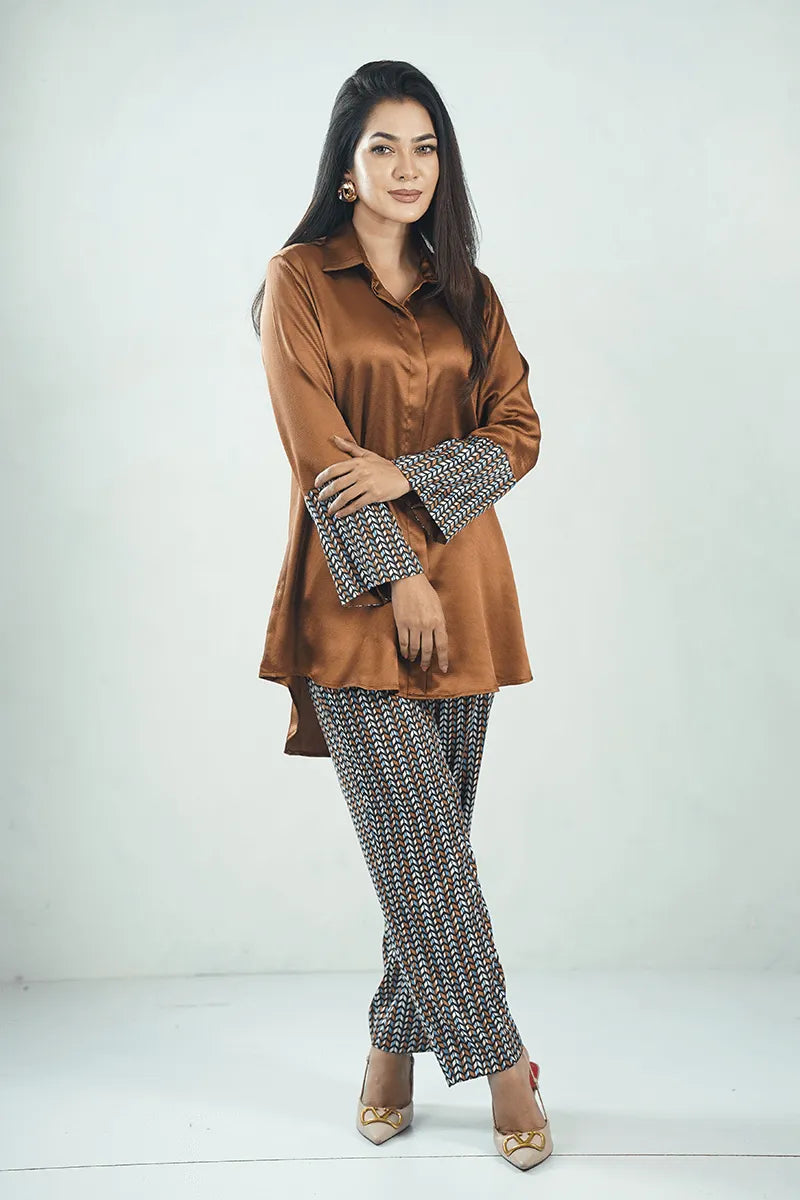 Showstopper Golden Harmony Printed Co-ord Set 0125 000375