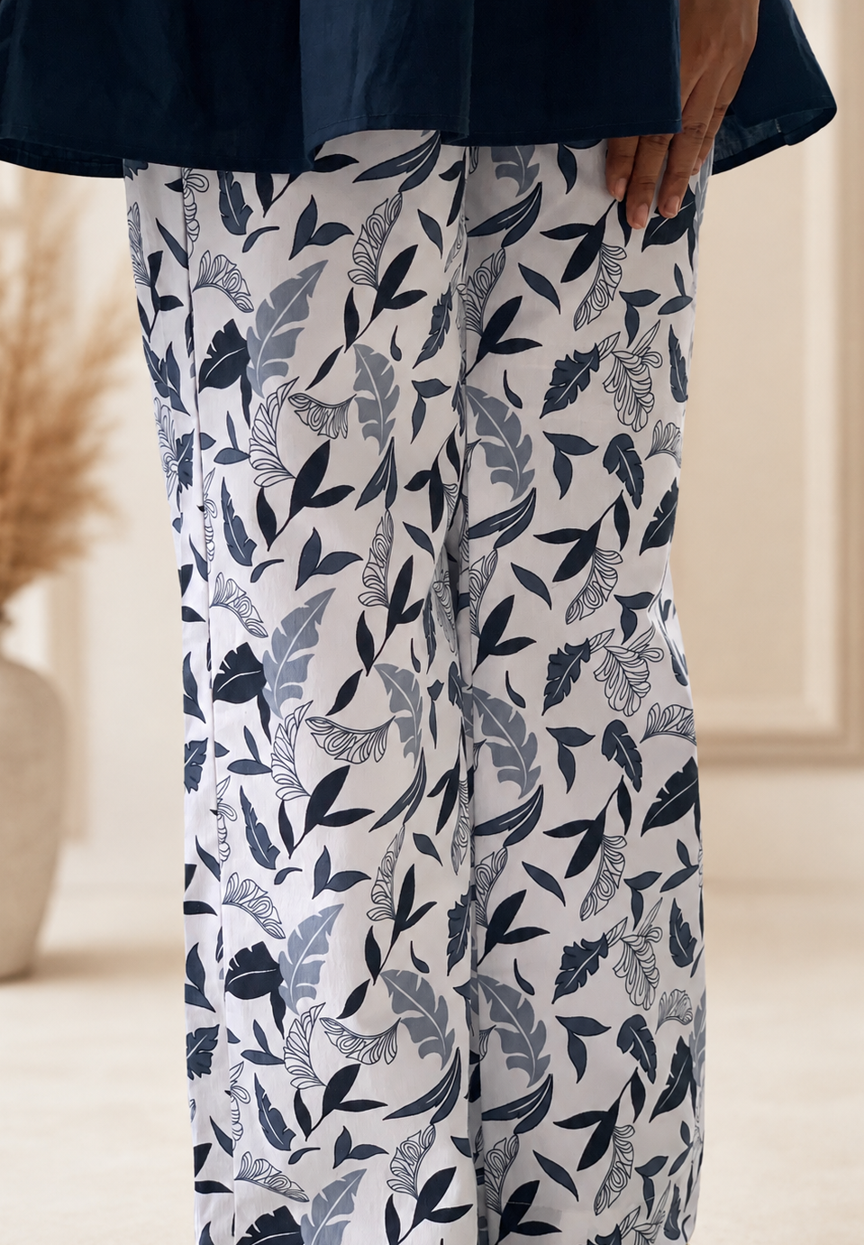 Showstopper Midnight Leaf Co-ord Set 0726 000549