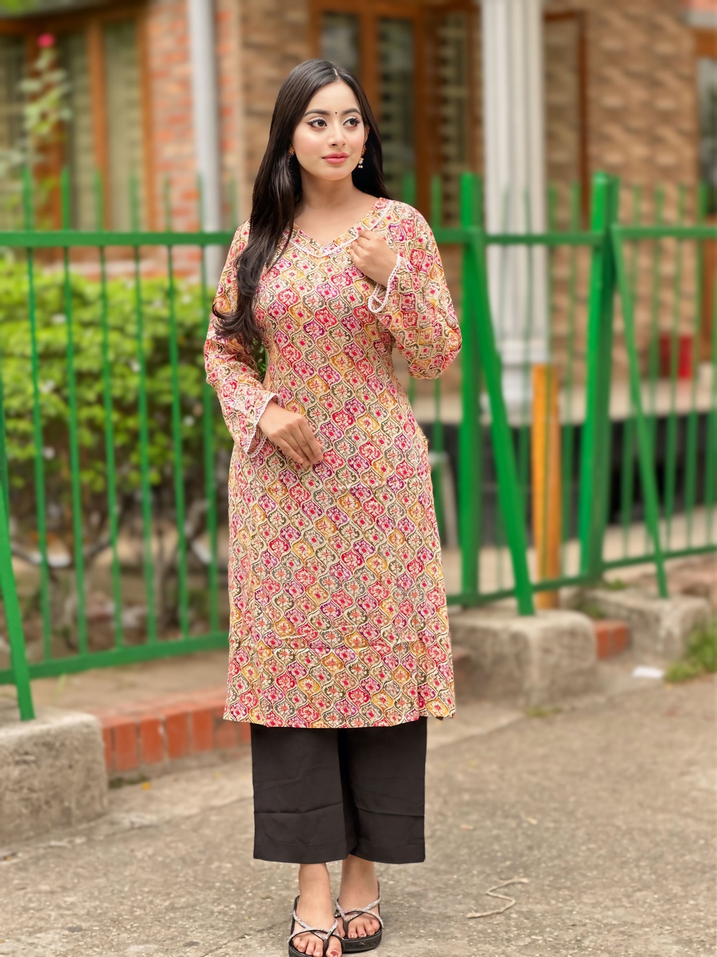 Showstopper Multi-color Cotton Kurti Women 0224 000312