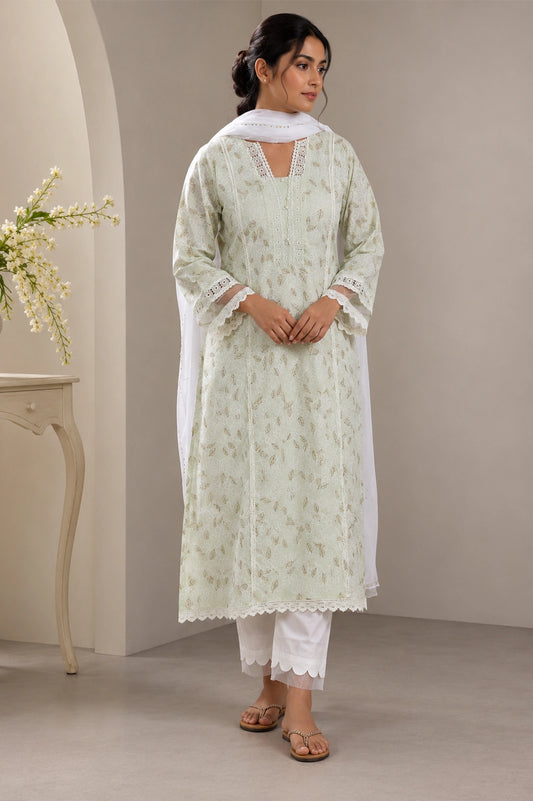 Showstopper Evelyn Kurti 0726 000571