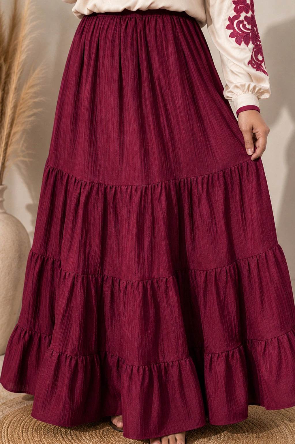 Showstopper Ruby Tier Skirt set 0826 000581