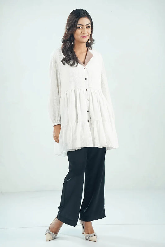 Showstopper Snow Bloom Ruffled Top 1224 000355