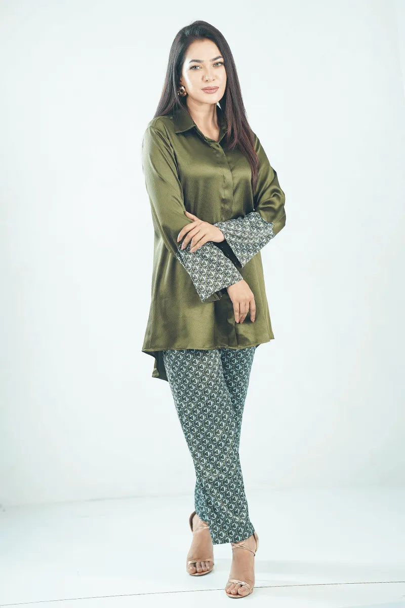 Showstopper Botanic Charm Olive Co-ord Set 0125 000376