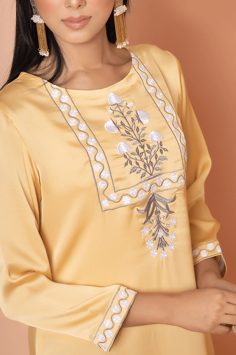 Showstopper Pale Yellow Crepe Silk Kurti Women M17
