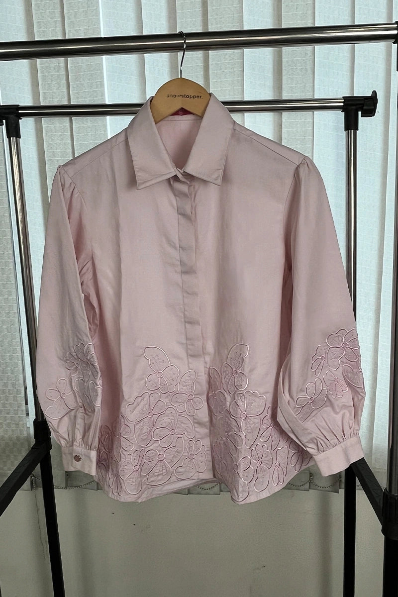 Showstopper Embroidered Petals Top 0626 000531