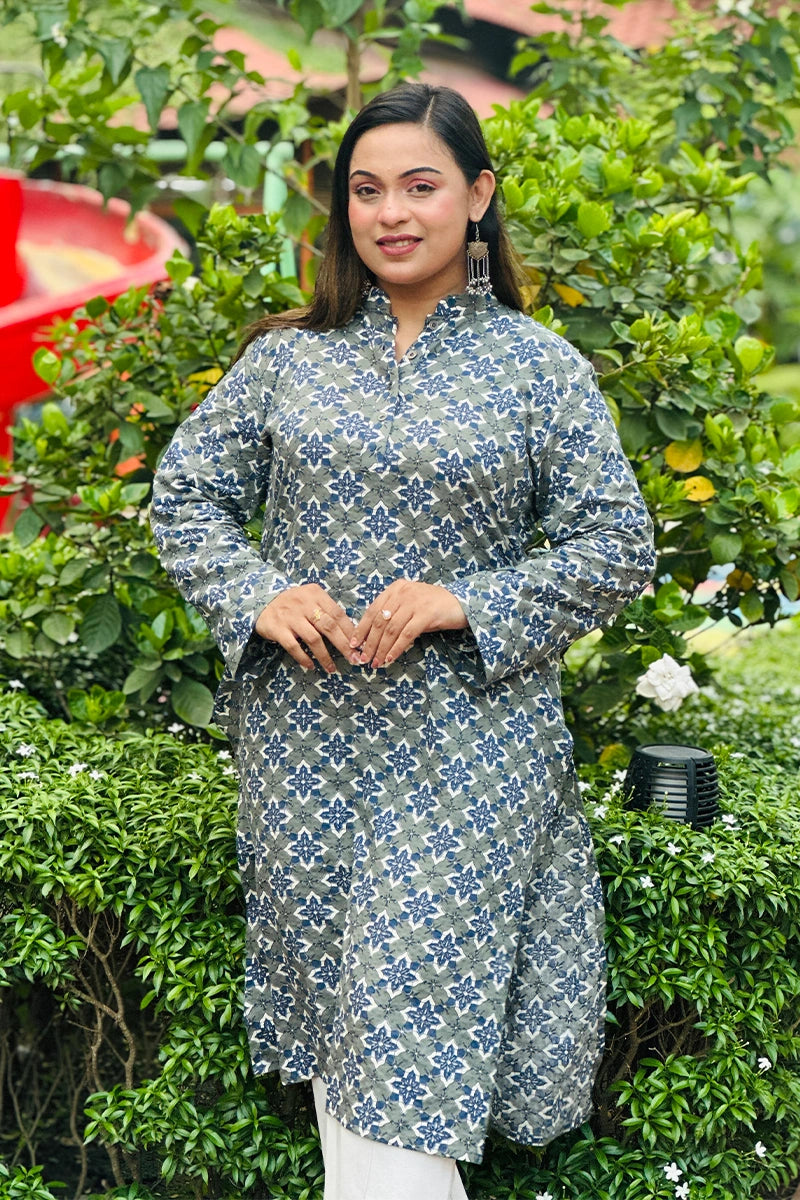 Showstopper Nil oporajita Kurti 0526 000497